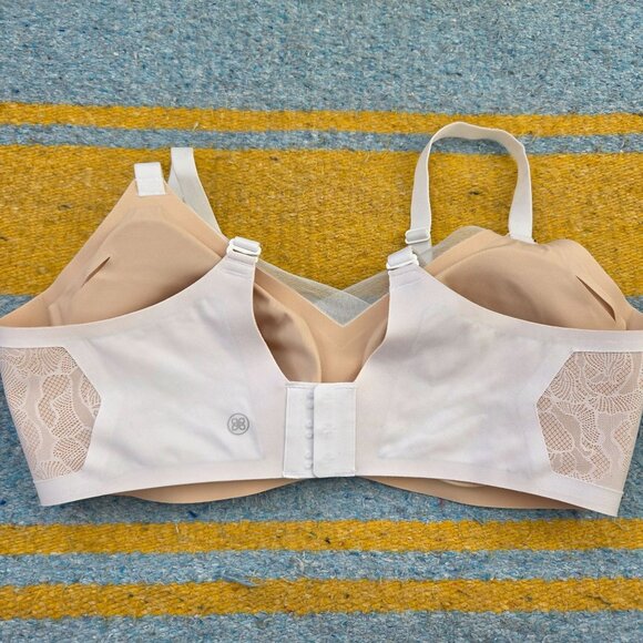 Honeylove CrossOver Bra in Astral White Lace Size L 38B/C - Picture 4 of 6